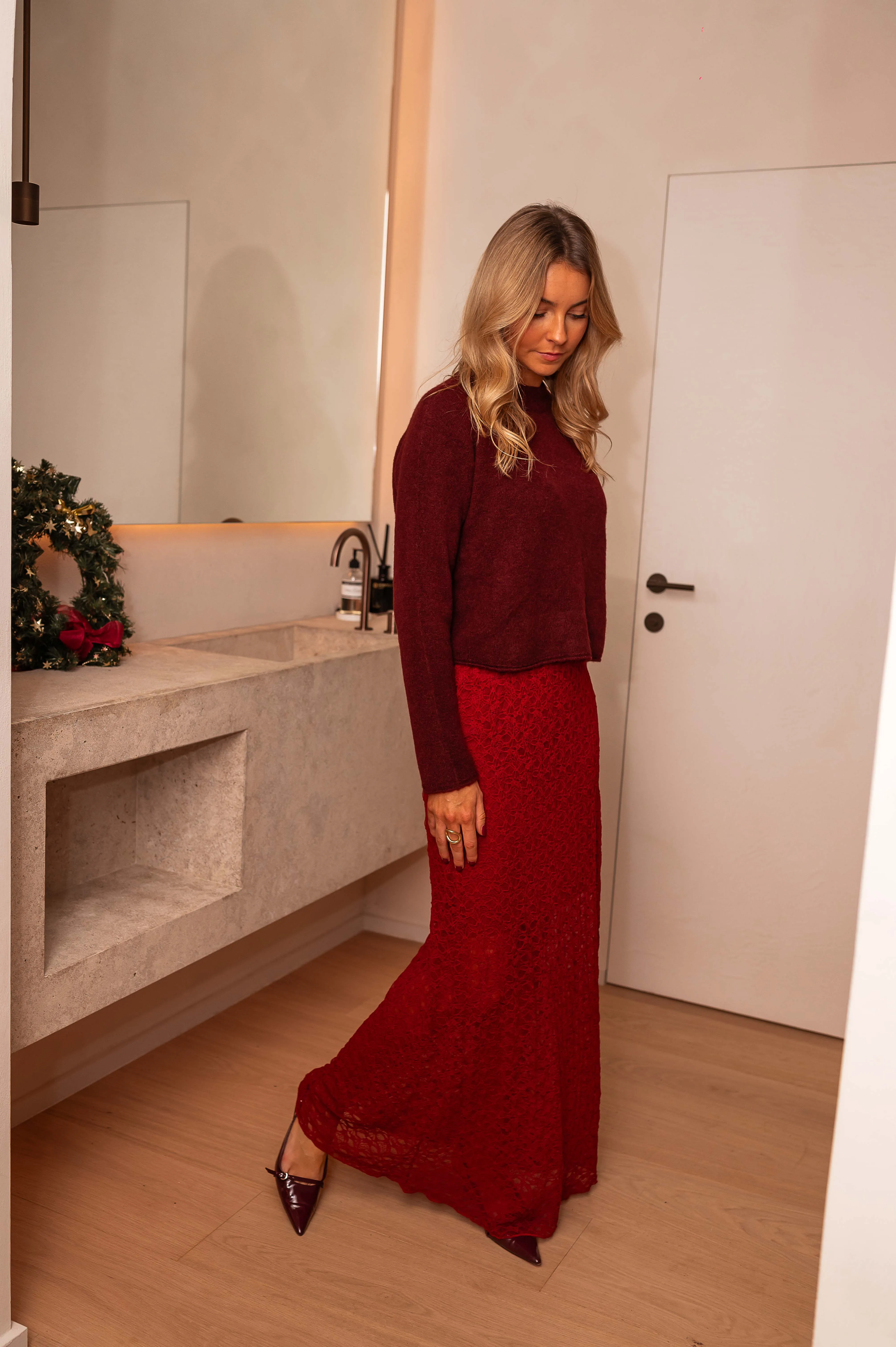 Burgundy Siskou Skirt