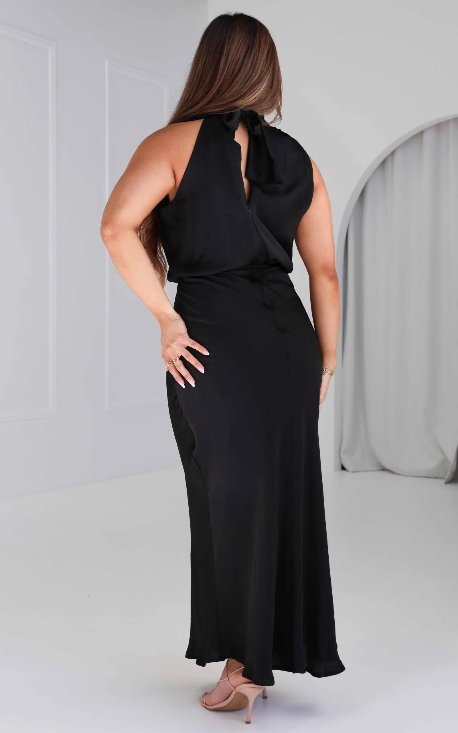 Cobero Maxi Dress - Black