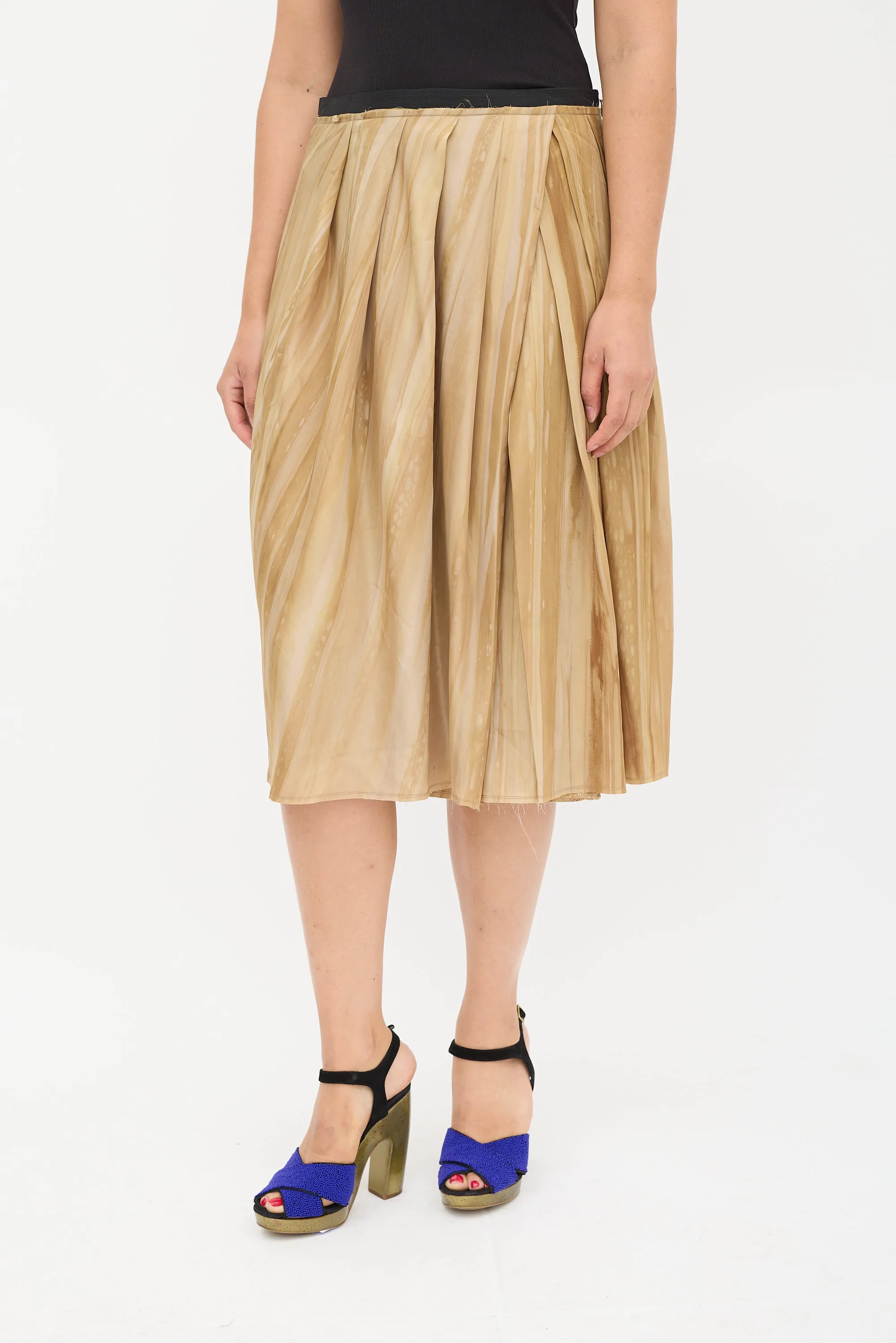 Gold Marbled Pleated Skirt