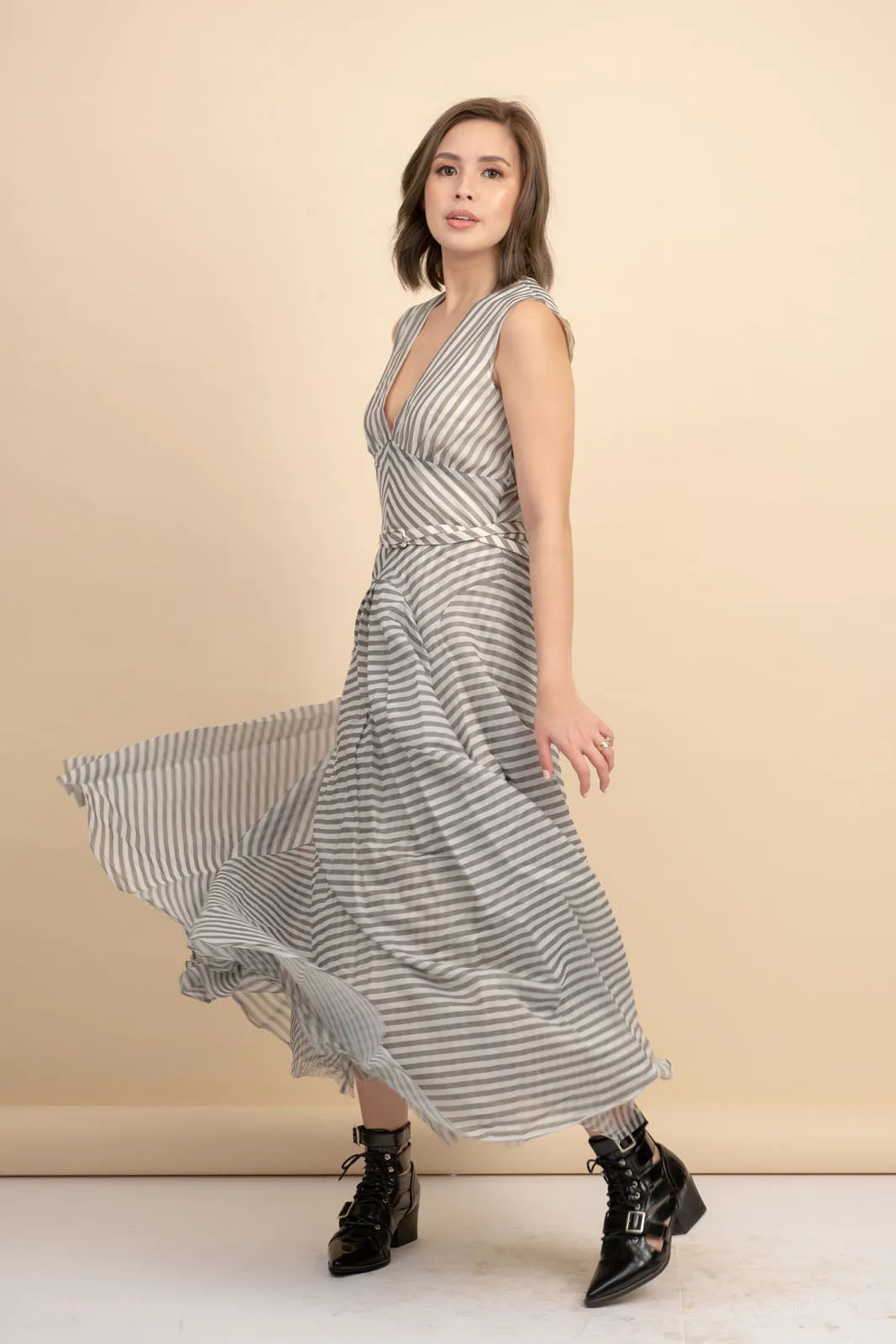 Holiday 21 Maxi Dress