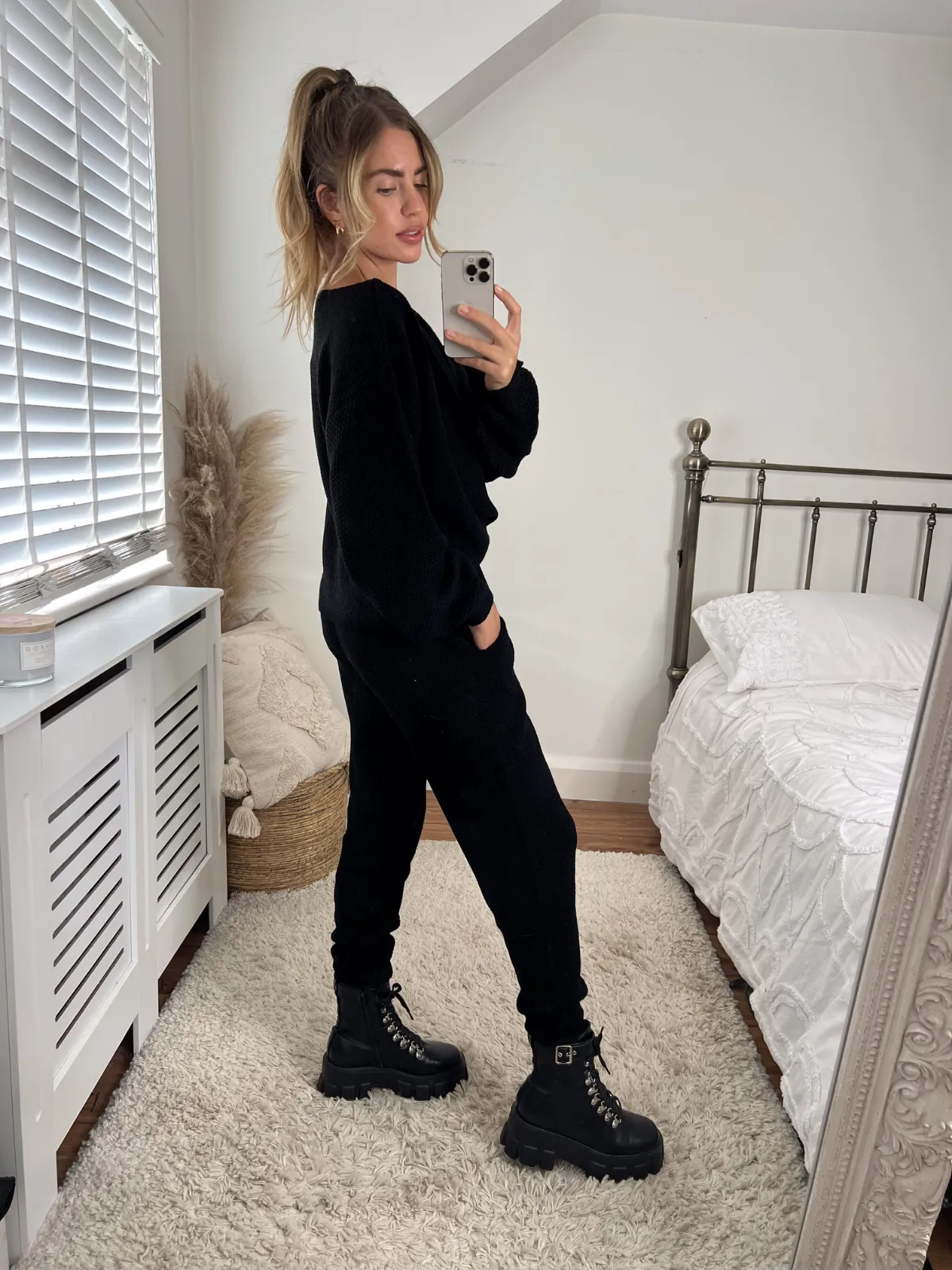 Imogen Waffle Jogger / Black