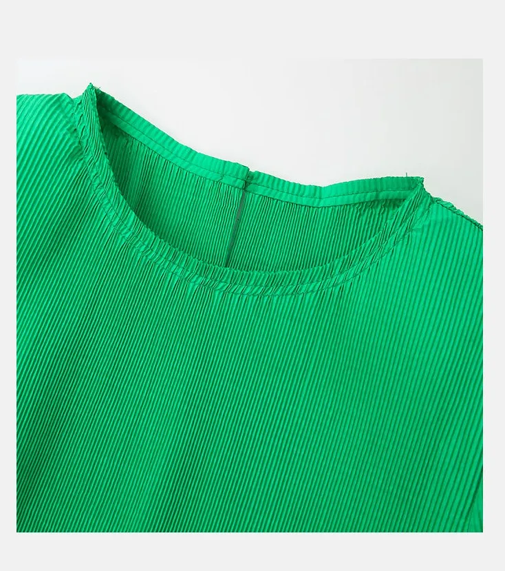 LEDIM W Green flowing crew neck pleated long sleeve top - Charm