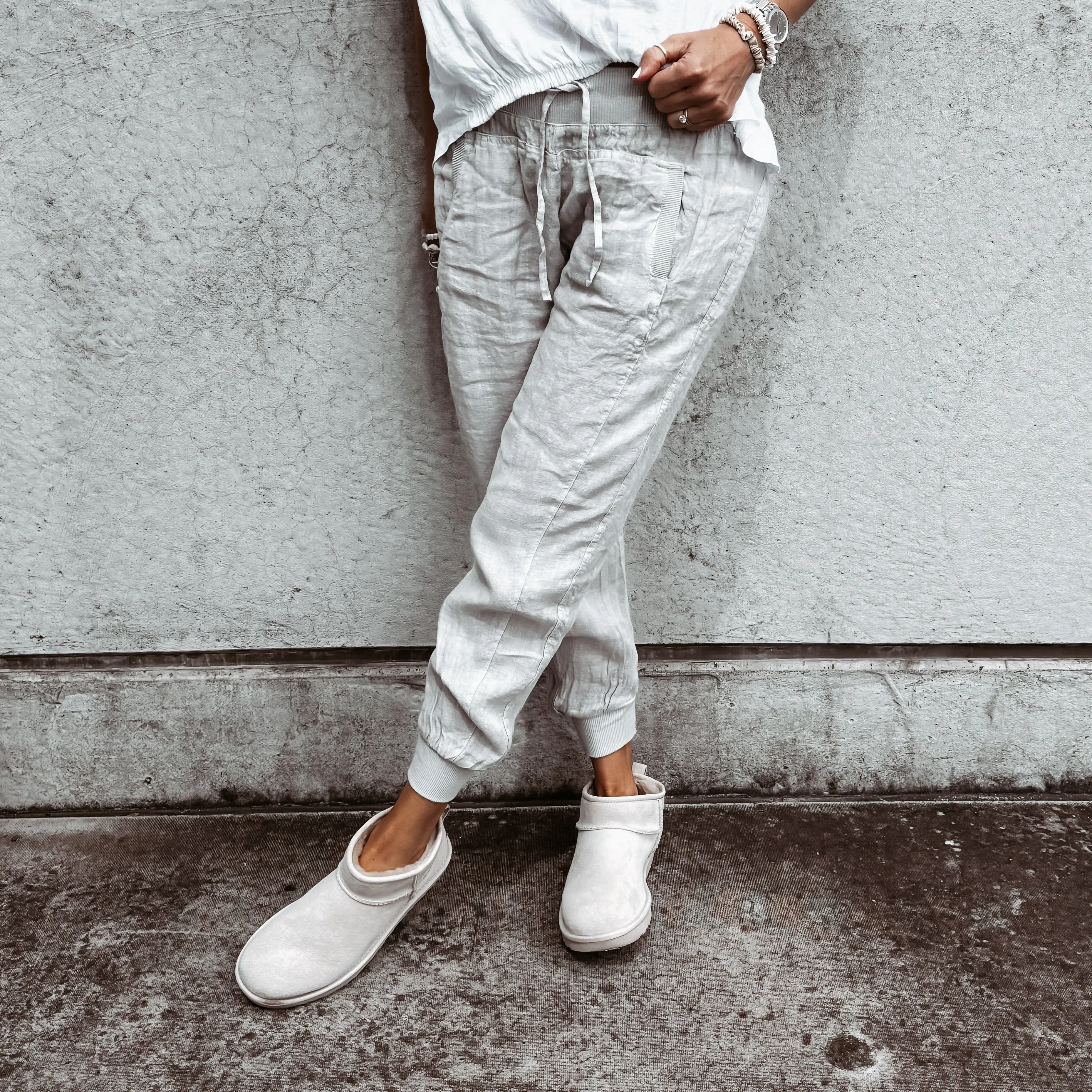 Light grey LINEN ULTIMATE joggers