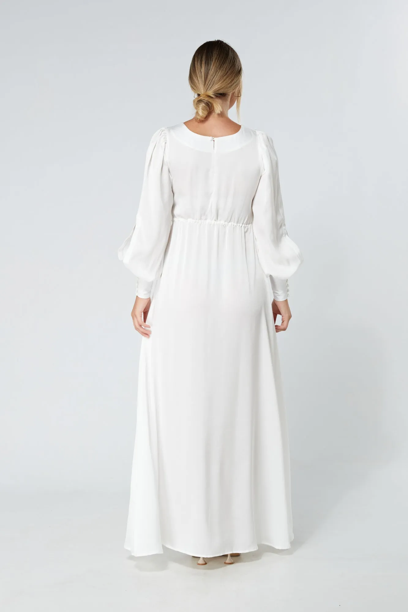 Lila White Knotted Front Soft Crepe Maxi Dress