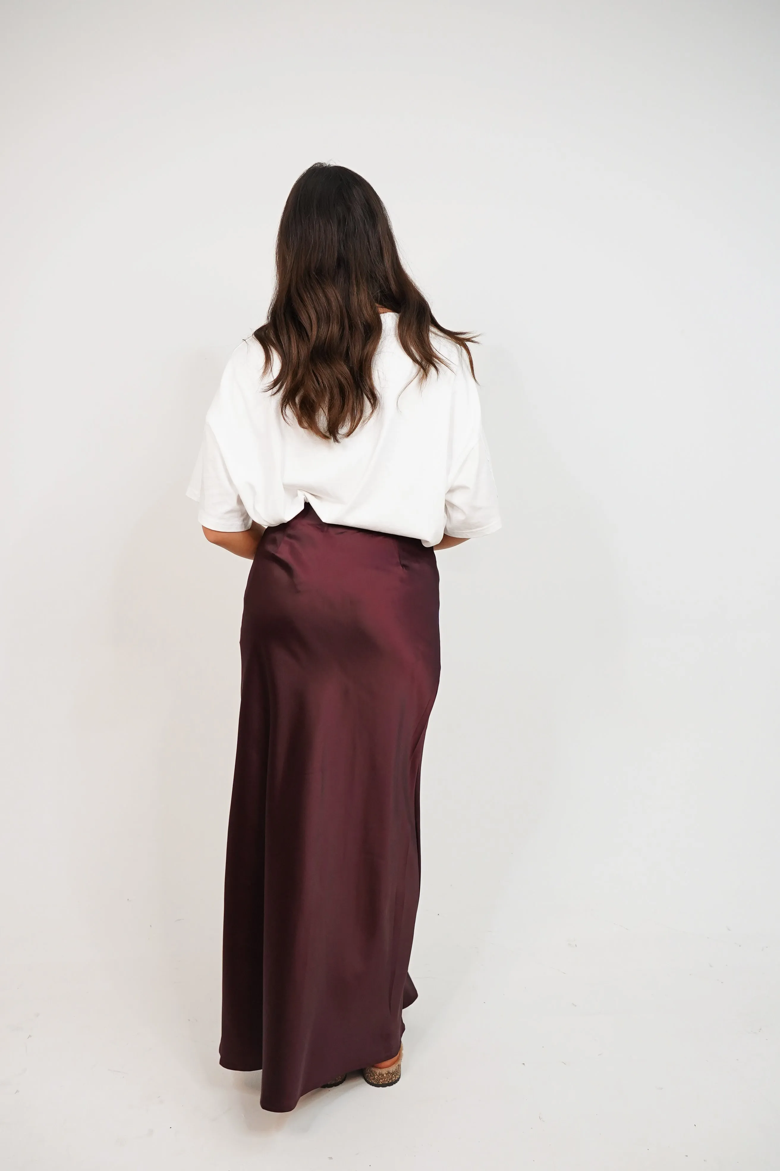 Love Laura Slip Skirt In Deep Plum