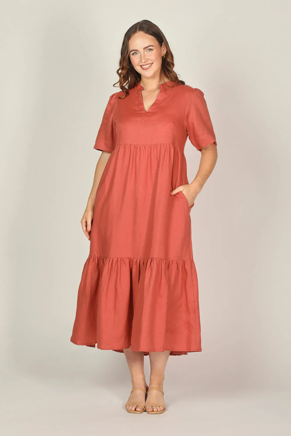 Sabre Linen V-Neck Dress in Desert Rose