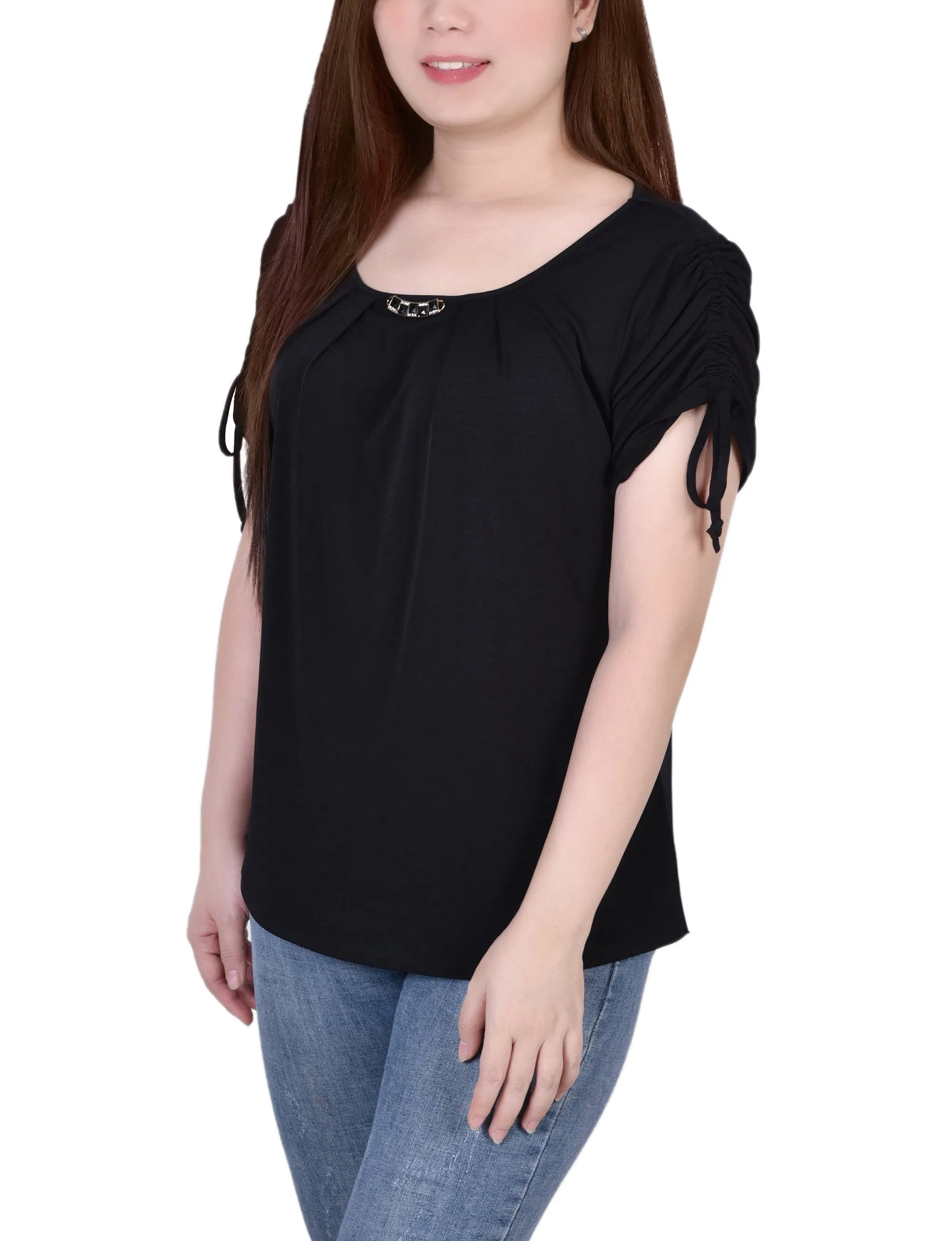 Short Ruched Sleeve Top With Pleats