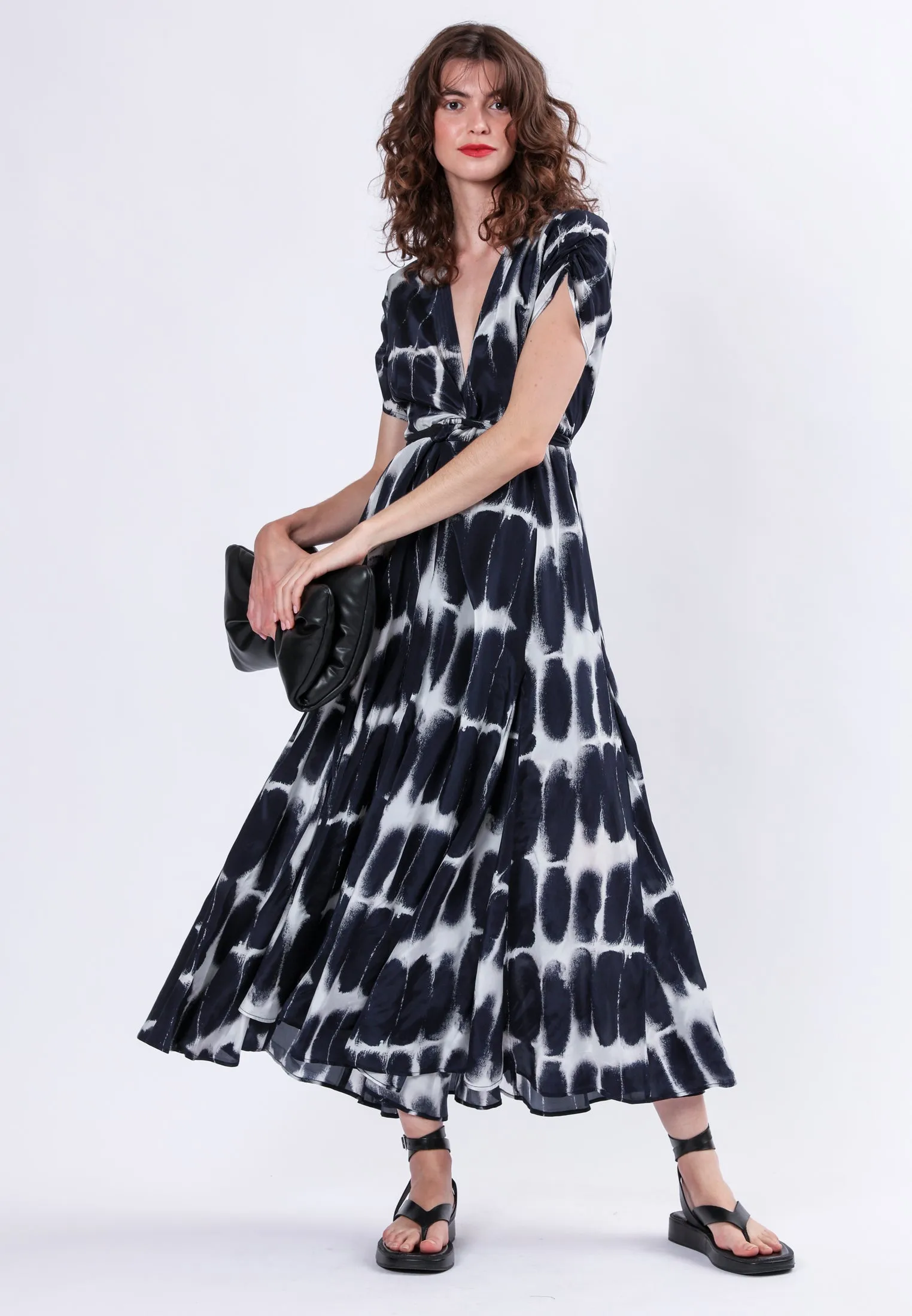 SOLSTICE LUMINARY MAXI DRESS