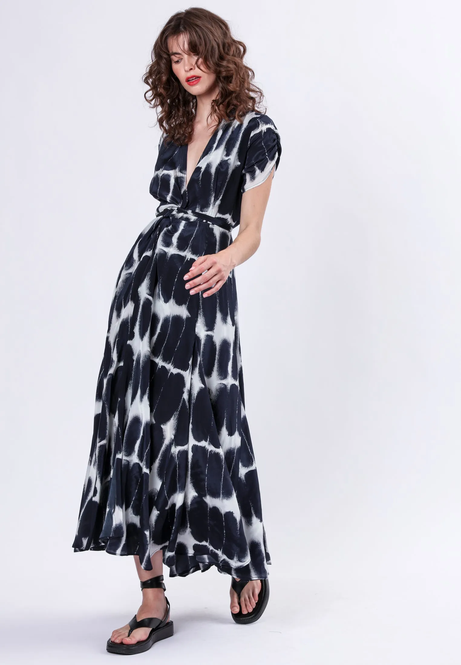 SOLSTICE LUMINARY MAXI DRESS