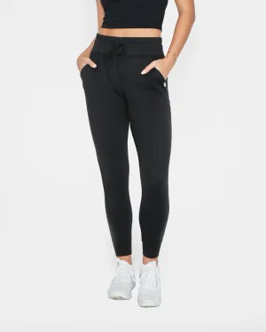 Weekend Joggers - Black